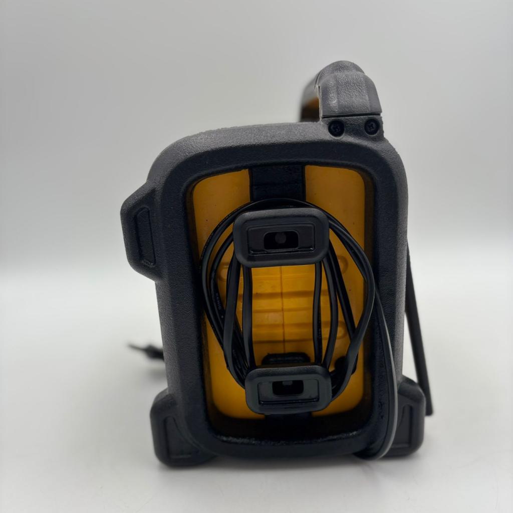 Dewalt DCR019 accu bouwradio met 18v 5ah accu en lader -Zgan, Ruilrijk, Zo goed als nieuw, Info@ruilrijk.nl, Neerstraat 60, 6041 KD Roermond