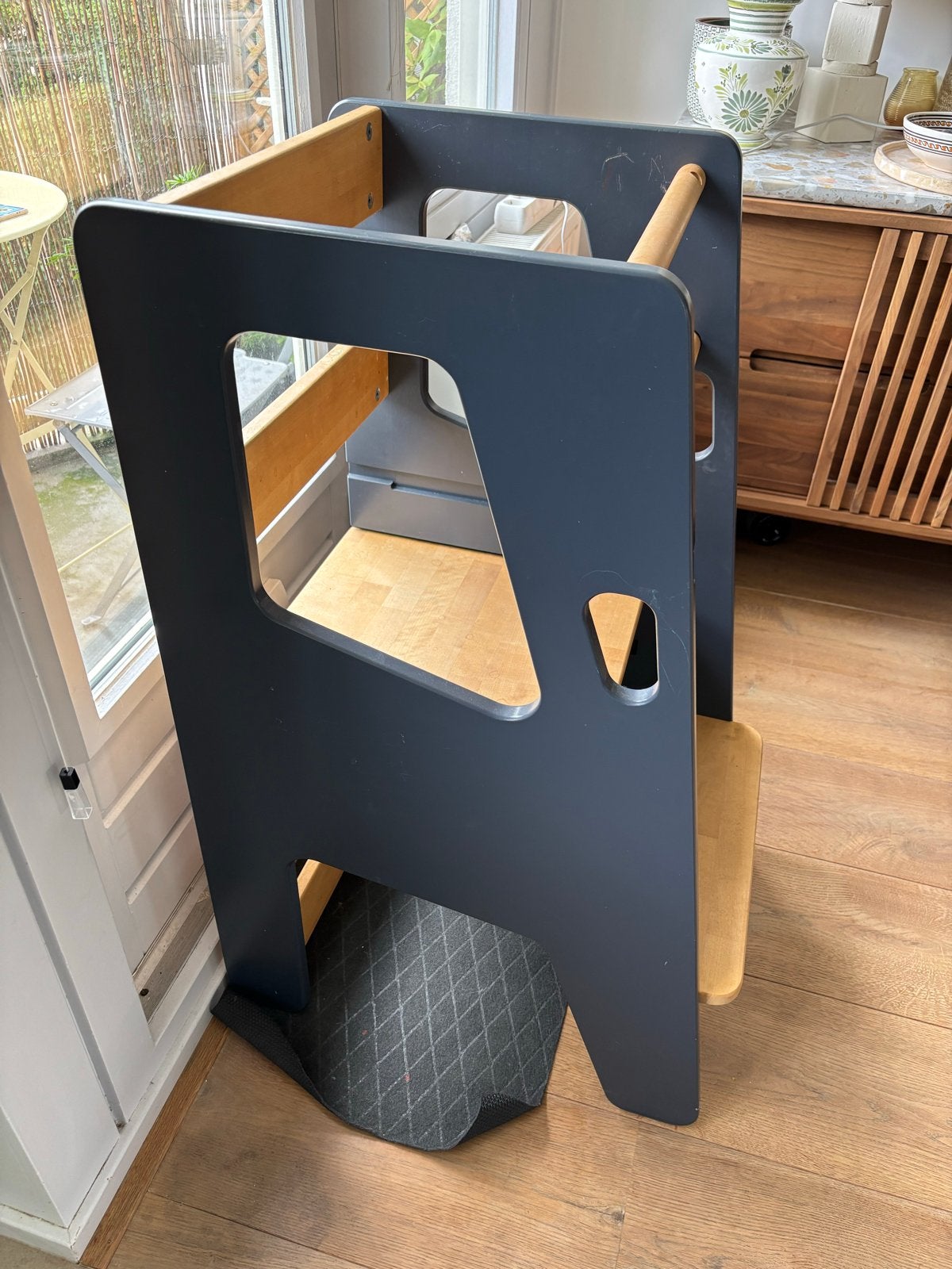 Leertoren / meegroiestoel, Kinderen en Baby's, Kinderstoelen, Ophalen, Zo goed als nieuw, Meegroeistoel, Aanschuifbaar