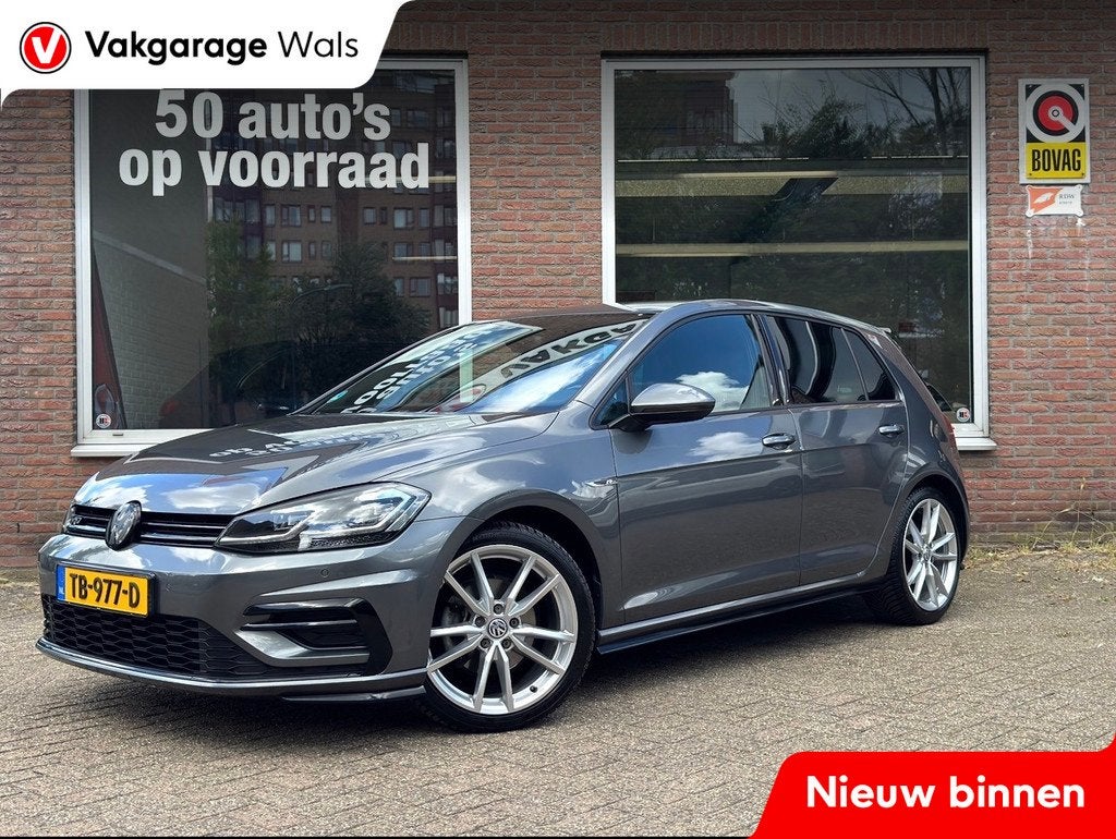 Volkswagen Golf 1.5 TSI Highline Business R | Navi | Virtual, Auto's, 4 cilinders, 150 pk, Origineel Nederlands, Bedrijf