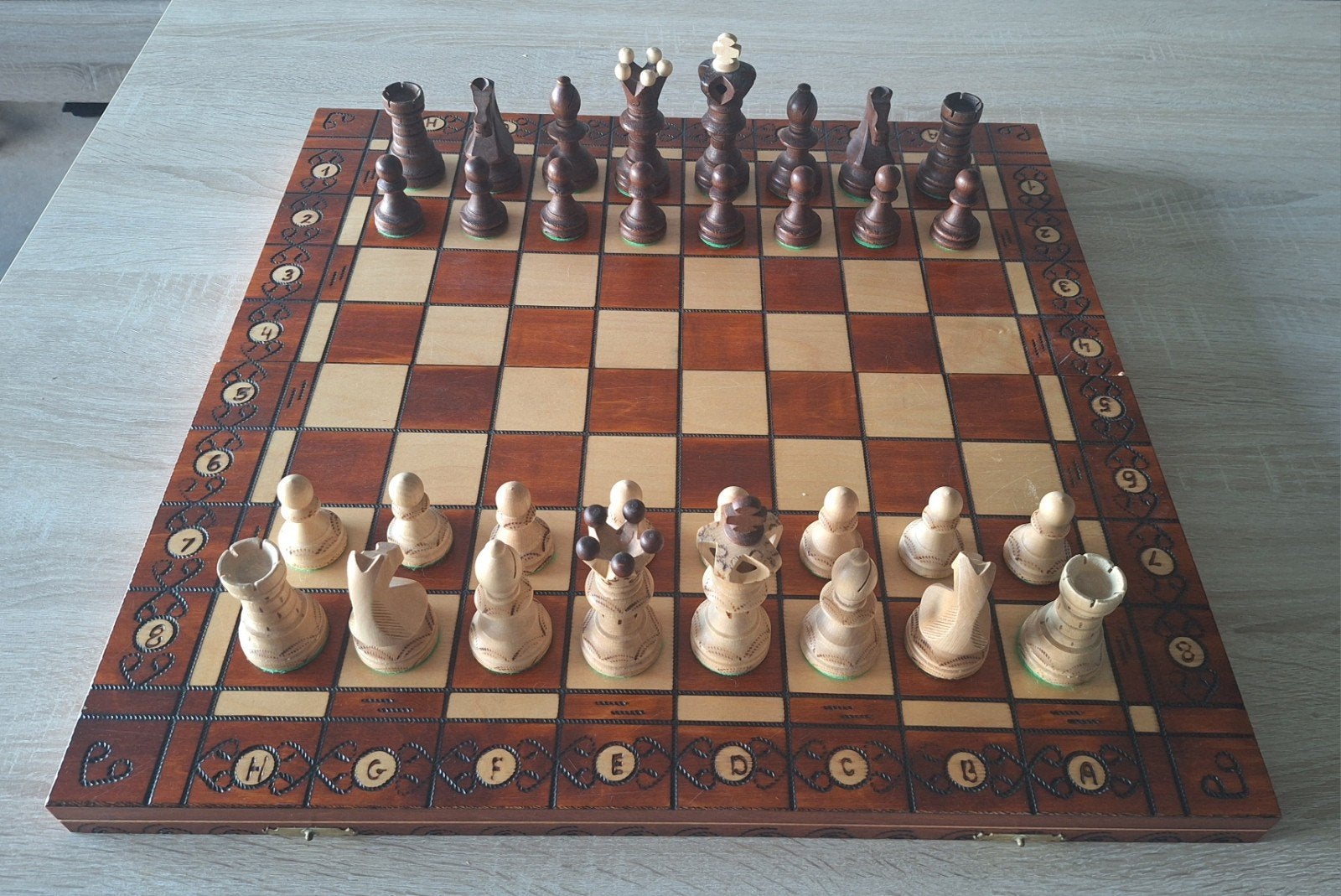 Ambassador Luxe Houten schaakspel 52x52 cm, Een of twee spelers, Ophalen of Verzenden, Gebruikt, Onbekend