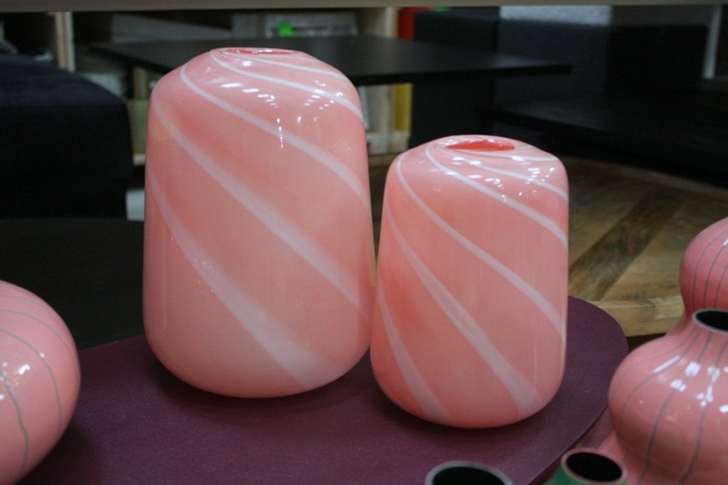 2 leuke hippe ronde vaas vazen CANDY roze / wit