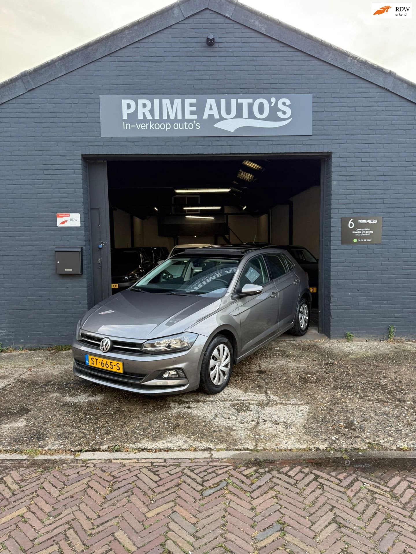 Volkswagen Polo 1.0 TSI Pano | DSG | Parkeersensoren 2018, Gebruikt, 95 pk, 49 €/maand, Origineel Nederlands