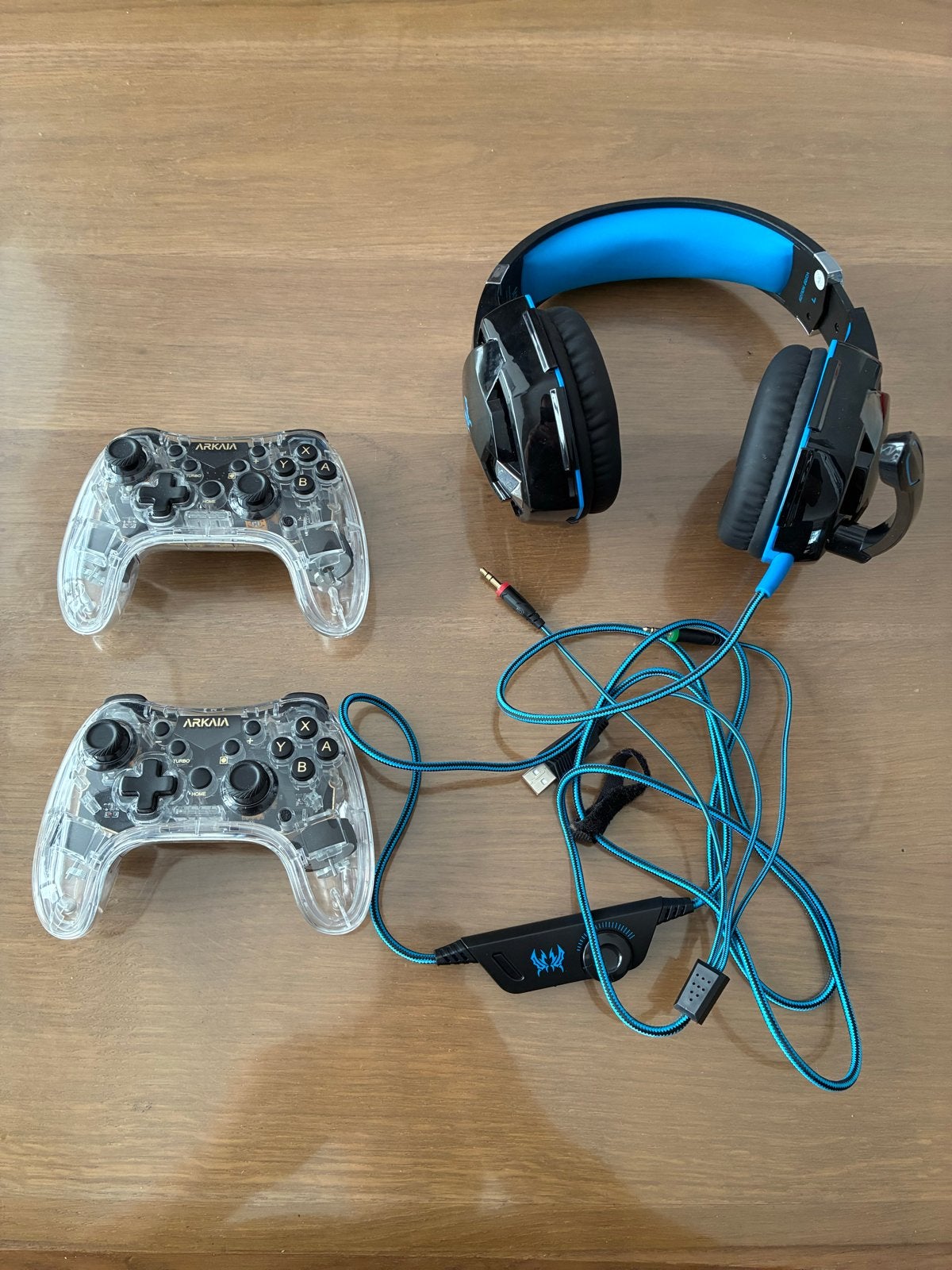 Controllers & Gaming Headset voor Nintendo Switch, Ophalen of Verzenden, Gebruikt, Met 2 controllers