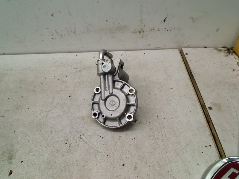 Brandstofpomp druksensor Caddy Combi III (2KB,2KJ) 2014, Auto-onderdelen, Gebruikt, Volkswagen, Volkswagen AG, Kundenbetreuung@volkswagen.de
