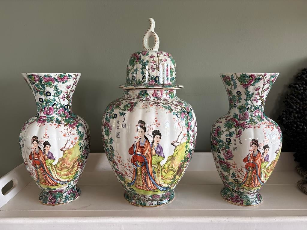 Chinees porseleinen kaststel, Familie Rose-stijl, 20e eeuw, Ophalen of Verzenden
