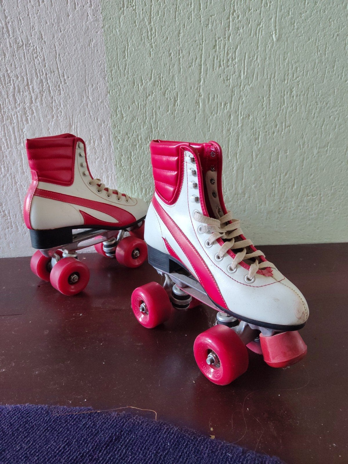 Vintage Roller Skates - Wit/Rood - Maat 38, Gebruikt, Overige typen, Dames, Ophalen