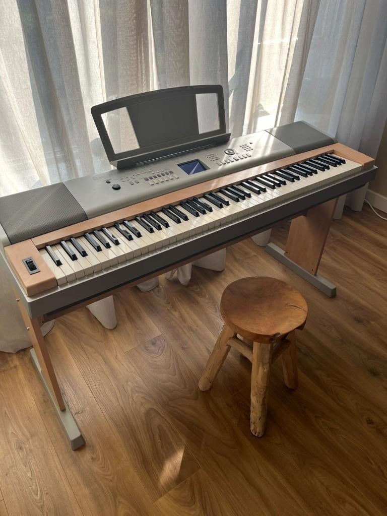 Yamaha DGX-620, Muziek en Instrumenten, Ophalen, Gebruikt, 88 toetsen, Yamaha