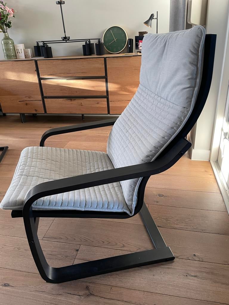 IKEA Poäng fauteuil met lichtgrijs kussen, Ophalen, Zo goed als nieuw, Hout, 50 tot 75 cm