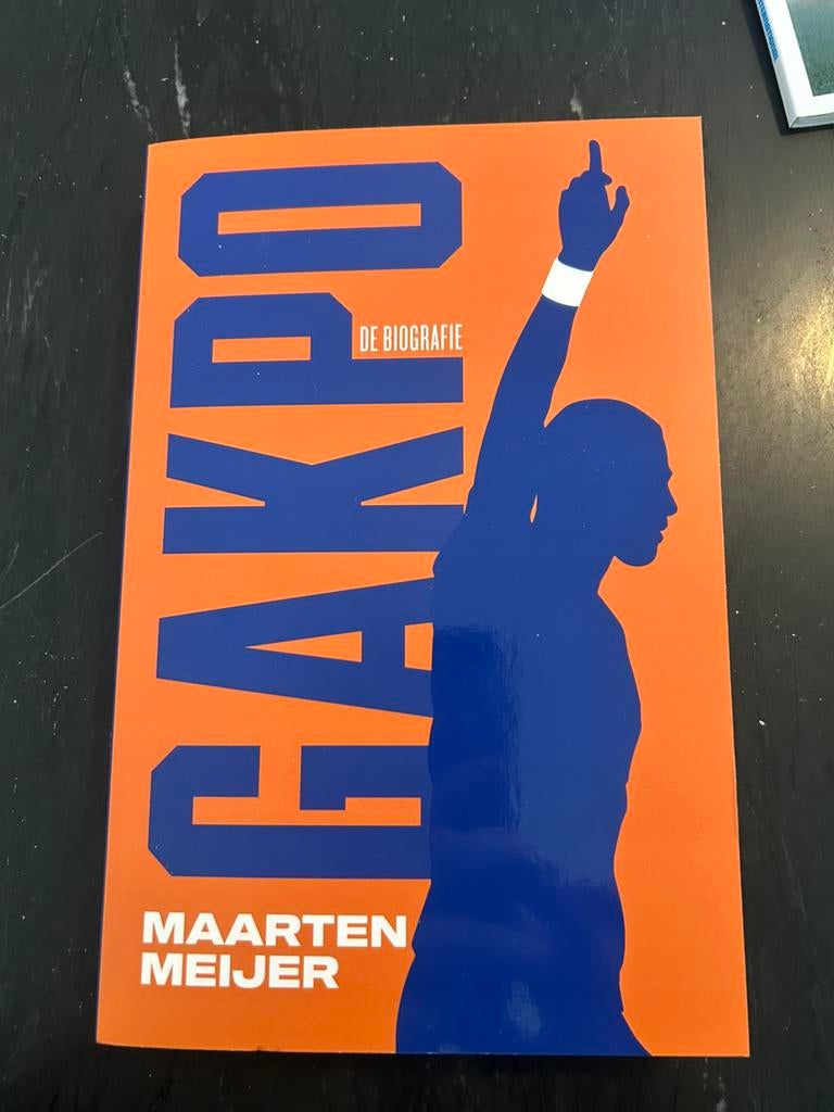 GAKPO de biografie 2026  €14,99 incl verzending, Ophalen of Verzenden, Nieuw, Balsport