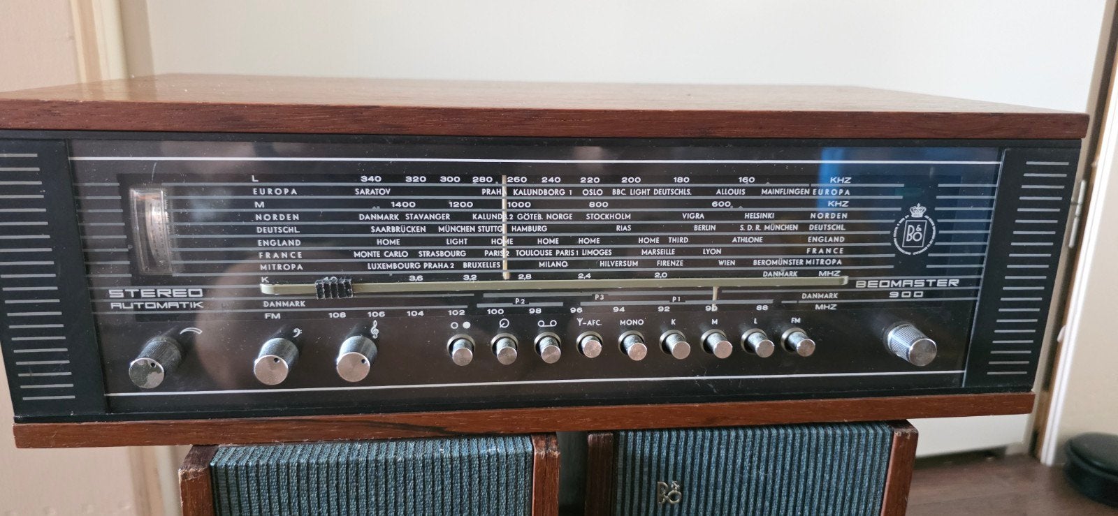 Vintage Bang & Olufsen Beomaster 900 met speakers, Gebruikt, Speakerset, Ophalen of Verzenden, Bang & Olufsen
