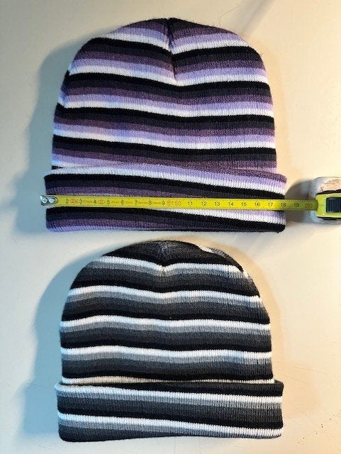 2 Mutsjes maat 74 / 80 nog NIEUW (N705), Kinderen en Baby's, Babykleding | Mutsen, Sjaals en Wanten, Nieuw, Ophalen of Verzenden