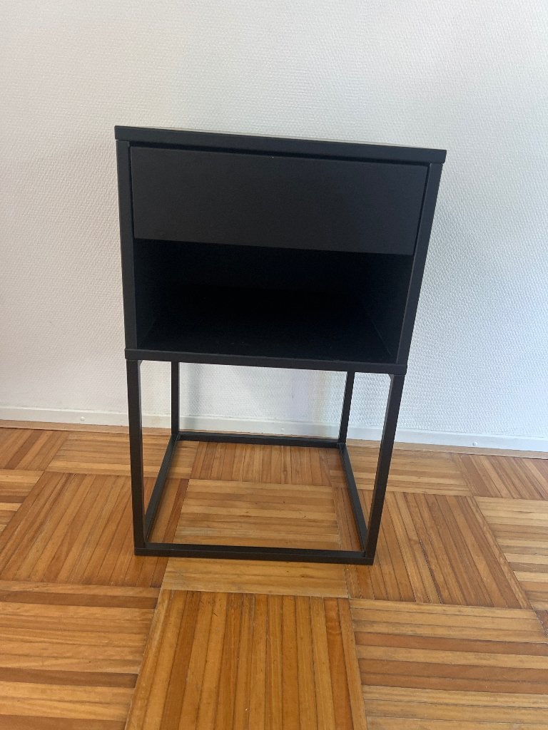 IKEA vakhammer nachtkastje, Huis en Inrichting, Ophalen, Overige materialen, Minder dan 45 cm, 55 tot 70 cm