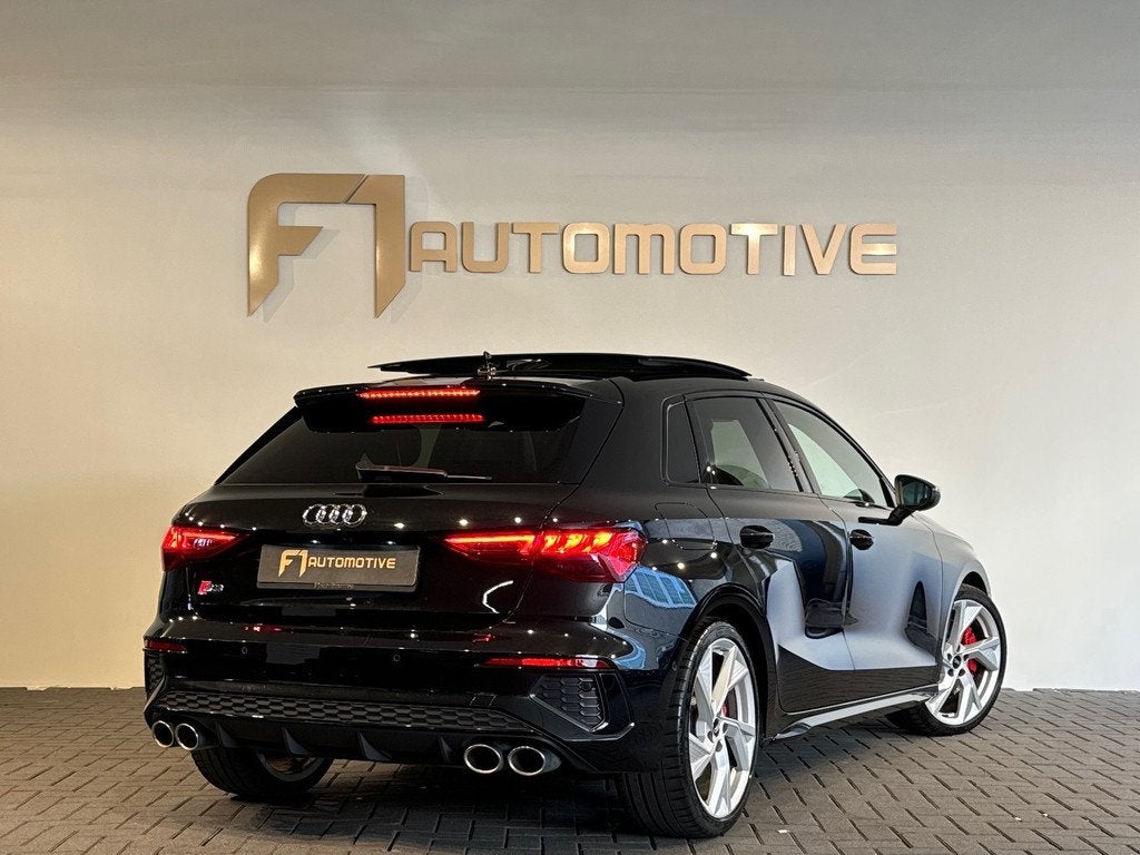 Audi S3 Sportback 2.0 TFSI quattro Pano|RS Seat|HuD|B&O|BTW, Auto's, Audi, Automaat, S3, Gebruikt, 4 cilinders