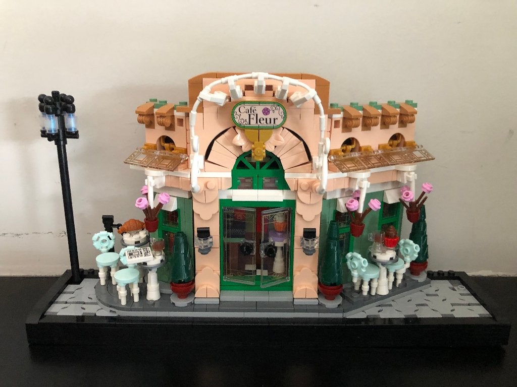 leuke lego set Lego 10362 frans café, Ophalen of Verzenden, Zo goed als nieuw, Lego