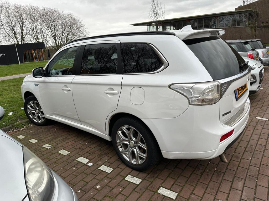 Mitsubishi Outlander 2.0 Dohc Mivec Phev 203pk 4WD 5P (LPG), Auto's, 1998 cc, Outlander, 4 cilinders, Wit