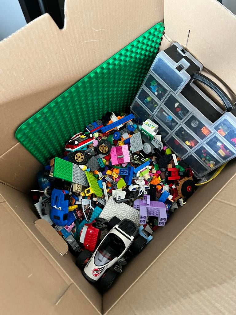 Grote doos vol diverse Lego stenen en onderdelen, Ophalen, Gebruikt, Lego, Inclusief accessoires