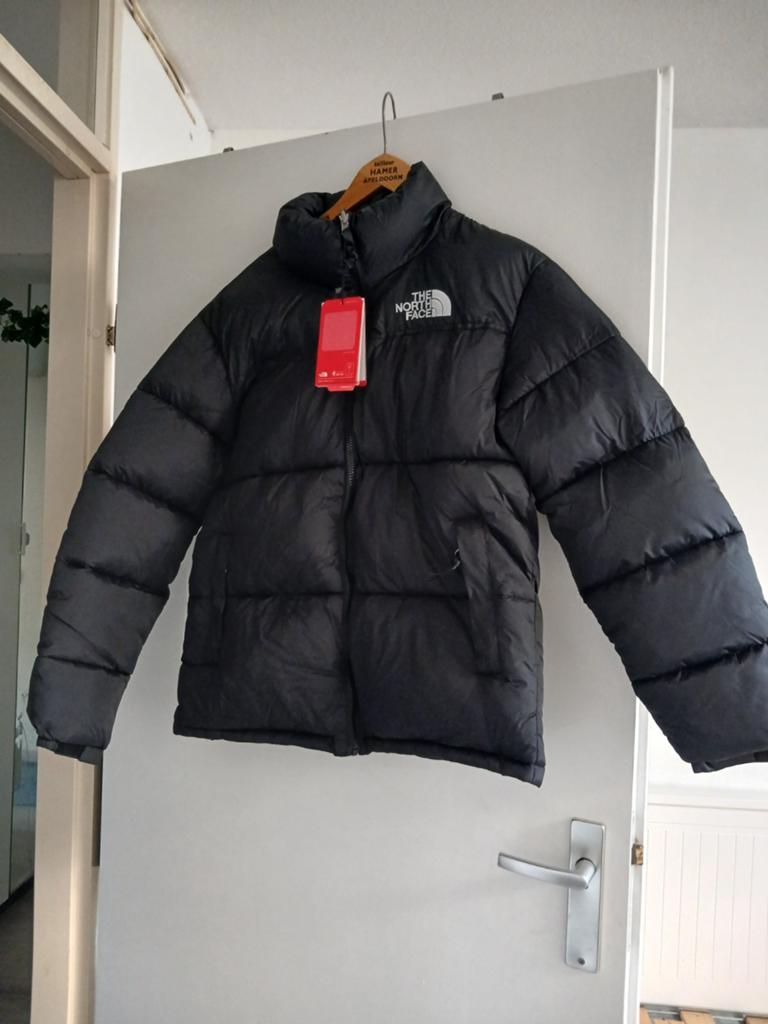 The North Face Nuptse 700 Puffer Jas Zwart, Maat 38/40 (M), Zwart, Nieuw, Ophalen of Verzenden