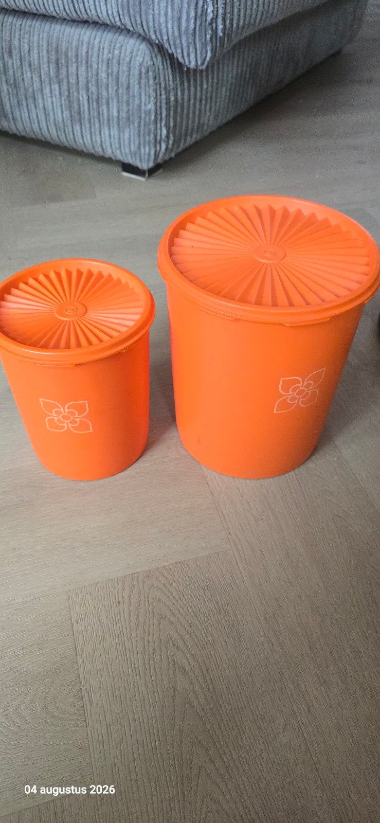 Set van 2 oranje Tupperware bussen met deksel, Gebruikt, Oranje, Ophalen of Verzenden, Met deksel