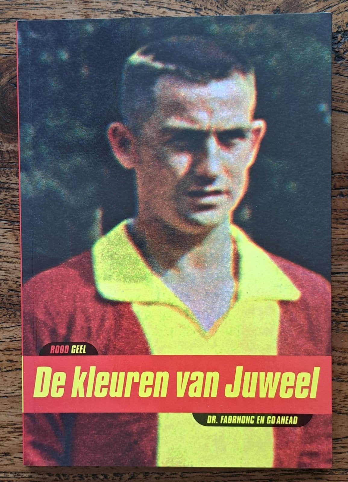 Rood geel de kleuren van juweel Dr. Fadrhonc en Go Ahead, Nieuw, Ophalen of Verzenden, Pieter Ellens, Balsport