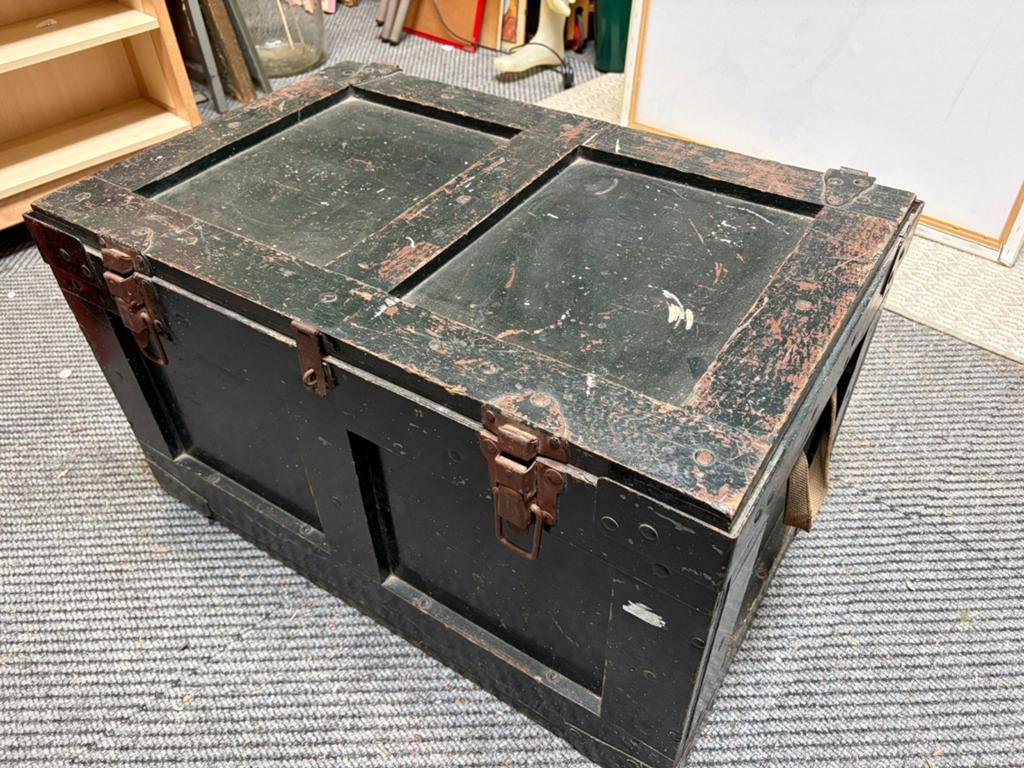 vintage houten kist/retro legerkist, Ophalen, Gebruikt, Overige houtsoorten