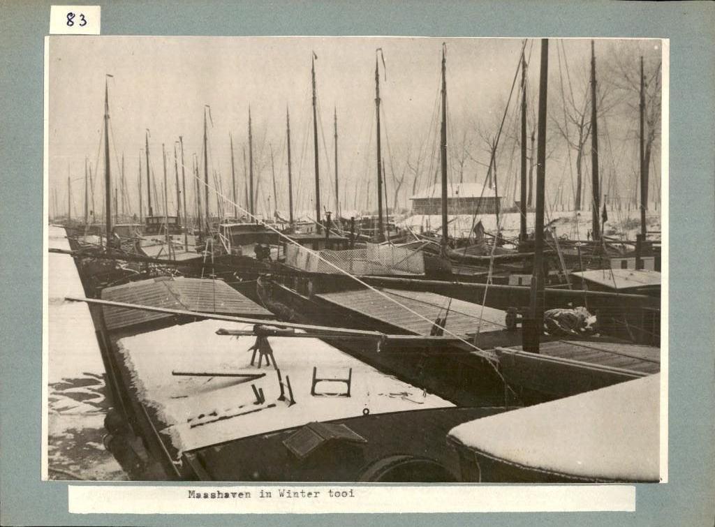 Roermond - Maashaven in Winter - Foto - 1960, Verzenden, 1940 tot 1960, Limburg
