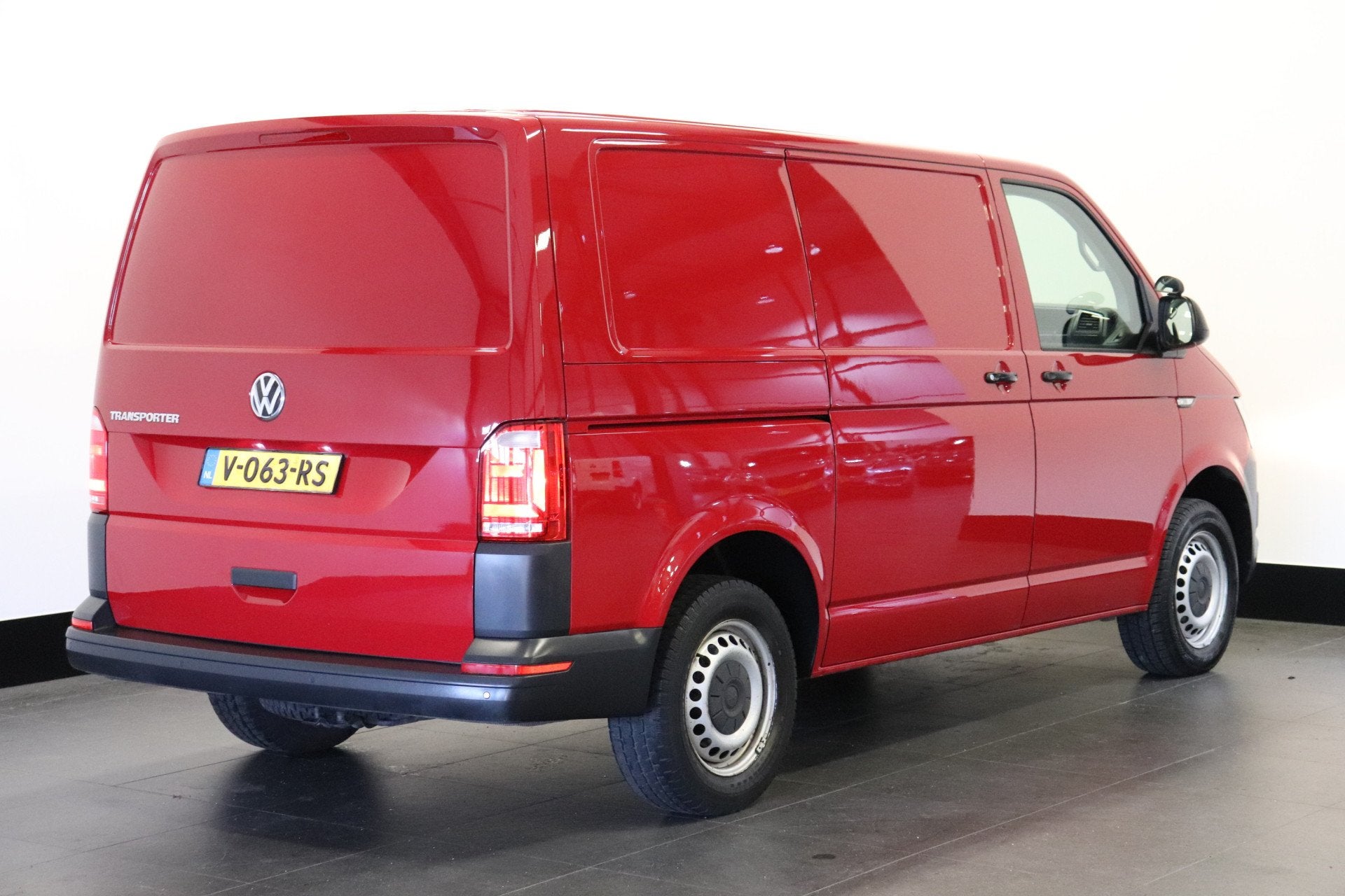 Volkswagen Transporter 2.0 TDI 150PK Automaat EURO 6 - Airco, Stof, Gebruikt, 4 cilinders, 150 pk