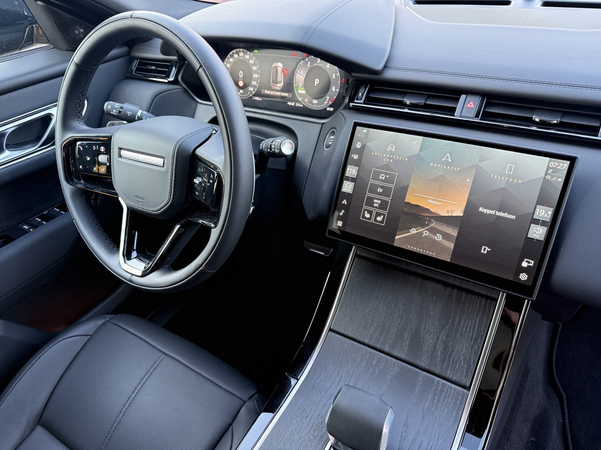 Land Rover Range Rover Velar