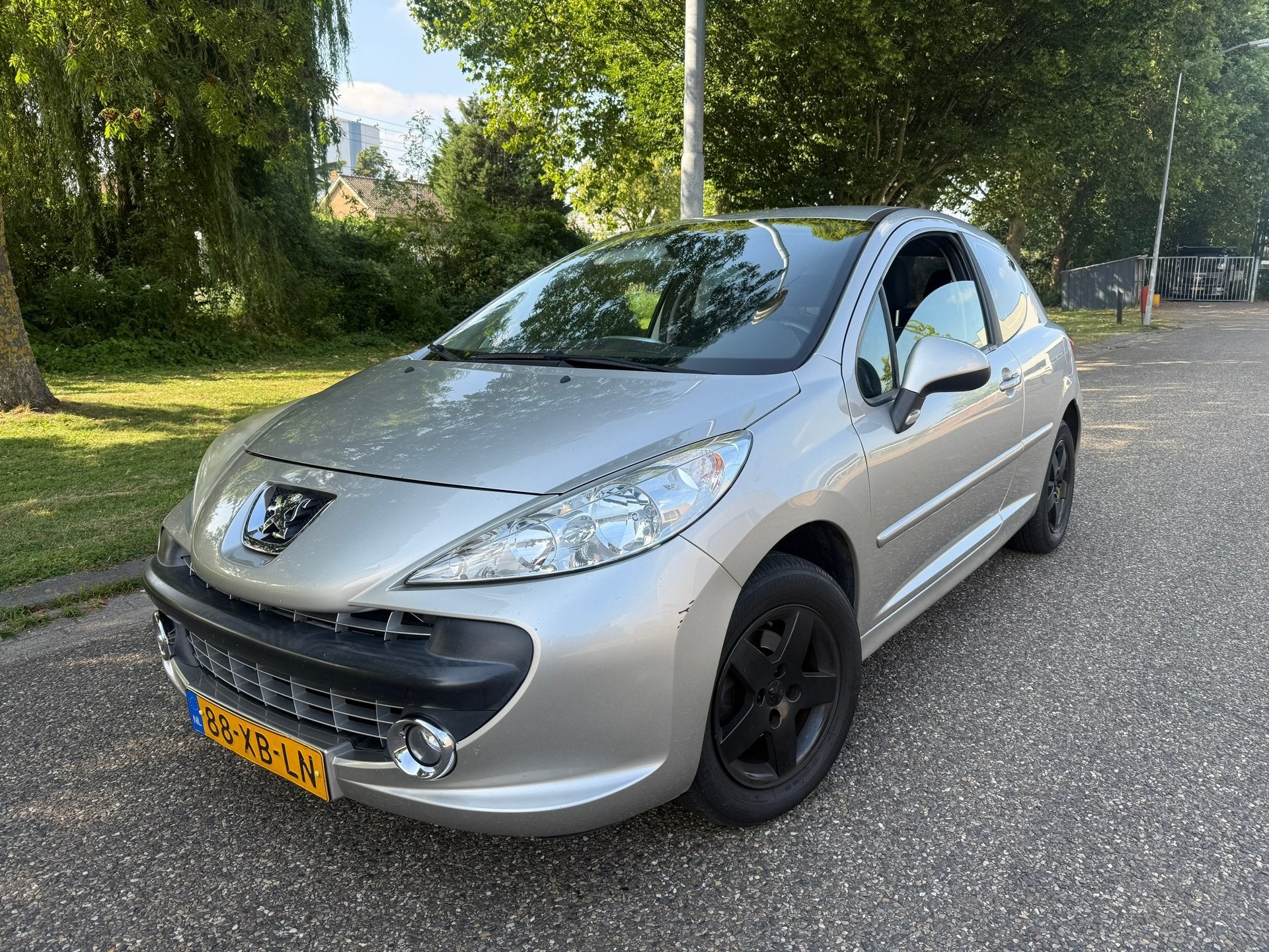 Peugeot 207 1.4-16V XS Pack CLIMA/NAP/GEEN APK, Voorwielaandrijving, 4 cilinders, 49 €/maand, Origineel Nederlands