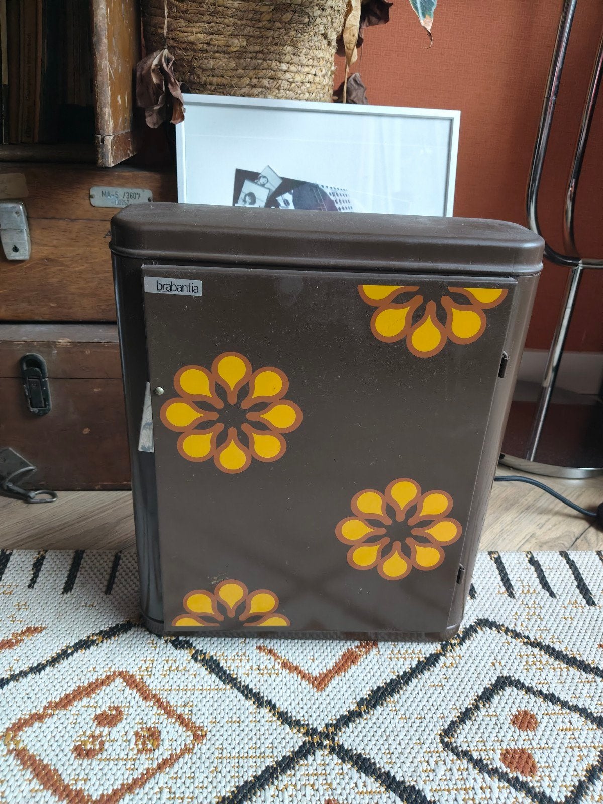 Vintage Brabantia medicijnkastje met bloemmotief, Ophalen of Verzenden