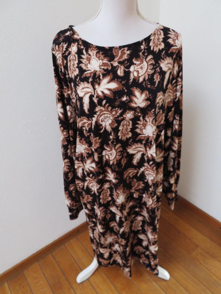 F50 jurk travelstof zwart beige maat XL 46/48, Zwart, Maat 46/48 (XL) of groter, Ophalen of Verzenden, Zo goed als nieuw