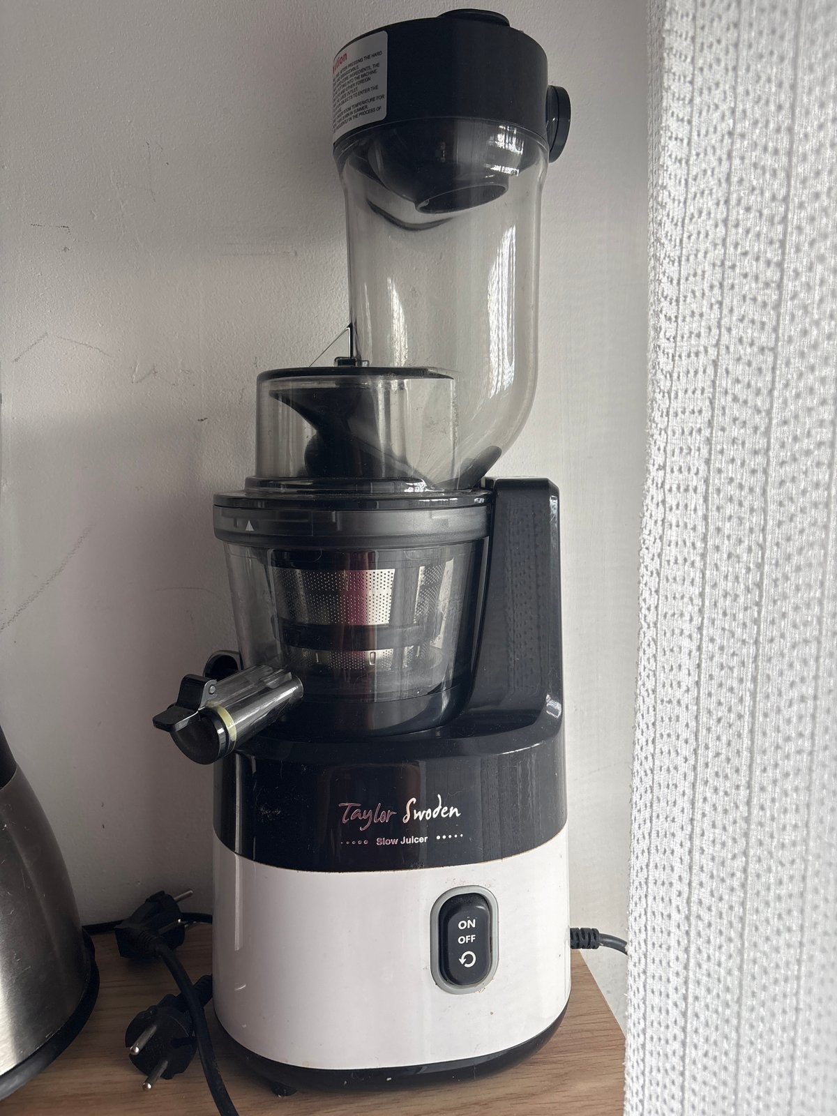 Taylor Sweden Slow Juicer - Zo goed als nieuw, Witgoed en Apparatuur, Juicers, Ophalen, Zo goed als nieuw, Elektrisch, Slowjuicer