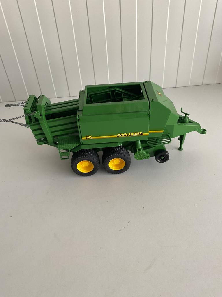 Bruder John Deere, Kinderen en Baby's, Speelgoed | Speelgoedvoertuigen, Ophalen, Zo goed als nieuw