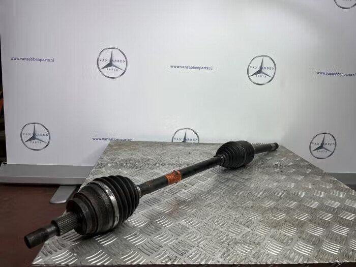 Aandrijfas rechts-voor van een Mercedes ML-Klasse, Ophalen of Verzenden, Gebruikt