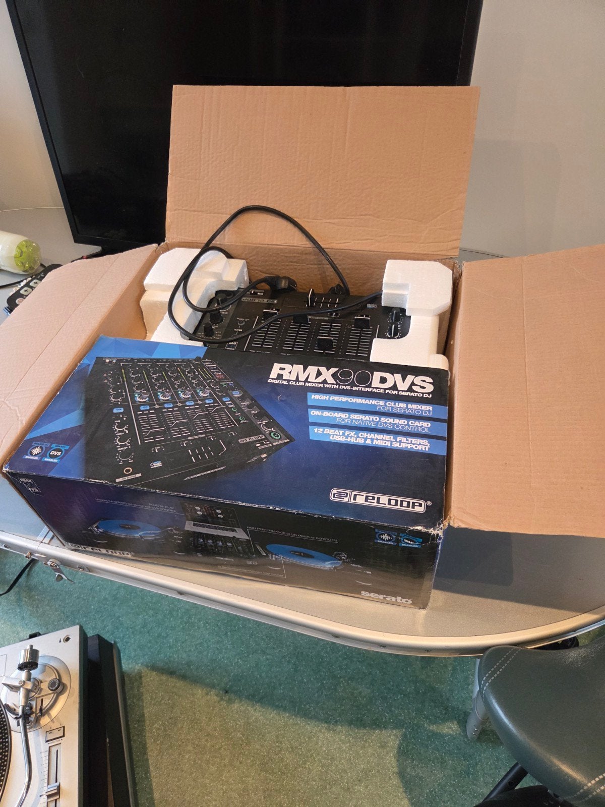 Complete Reloop DJ-set met draaitafel en mixer, Muziek en Instrumenten, Ophalen, Zo goed als nieuw, Dj-set, Reloop