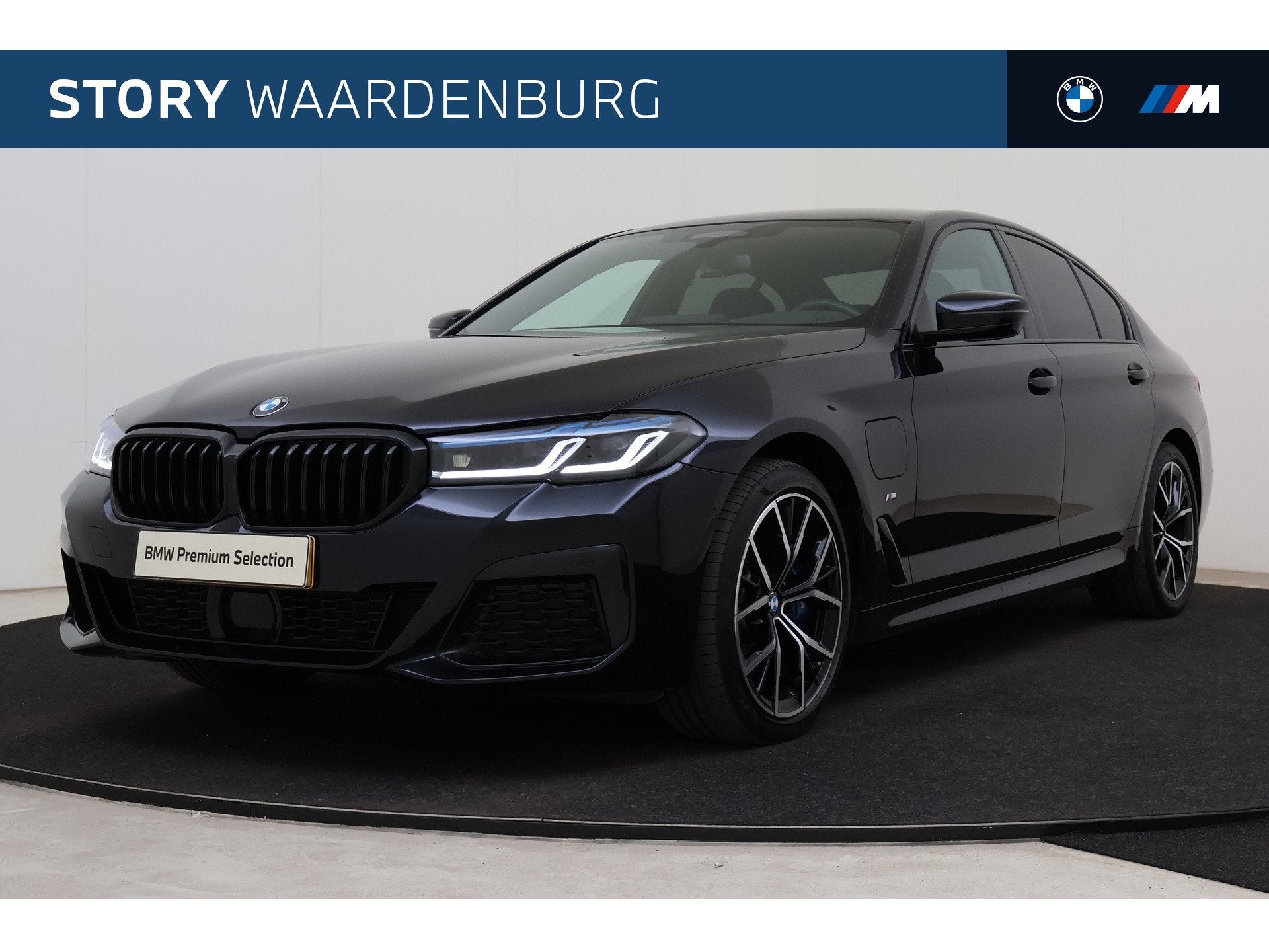 BMW 5 Serie 520e High Executive M Sport Automaat / Laserligh, Achterwielaandrijving, Gebruikt, 4 cilinders, Met garantie (alle)