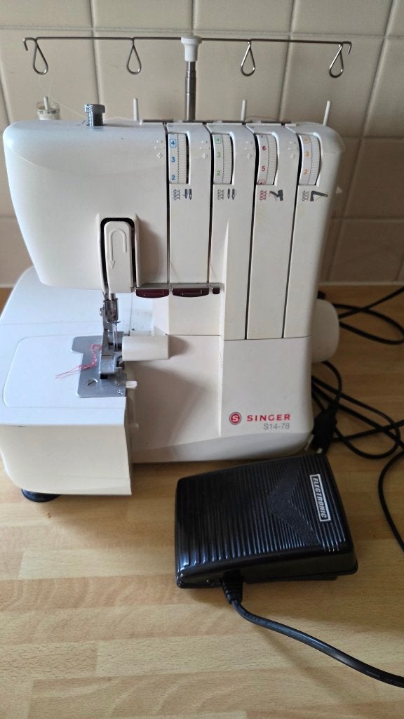 Singer lockmachine S14-78, Ophalen of Verzenden, Gebruikt, Lockmachine, Singer