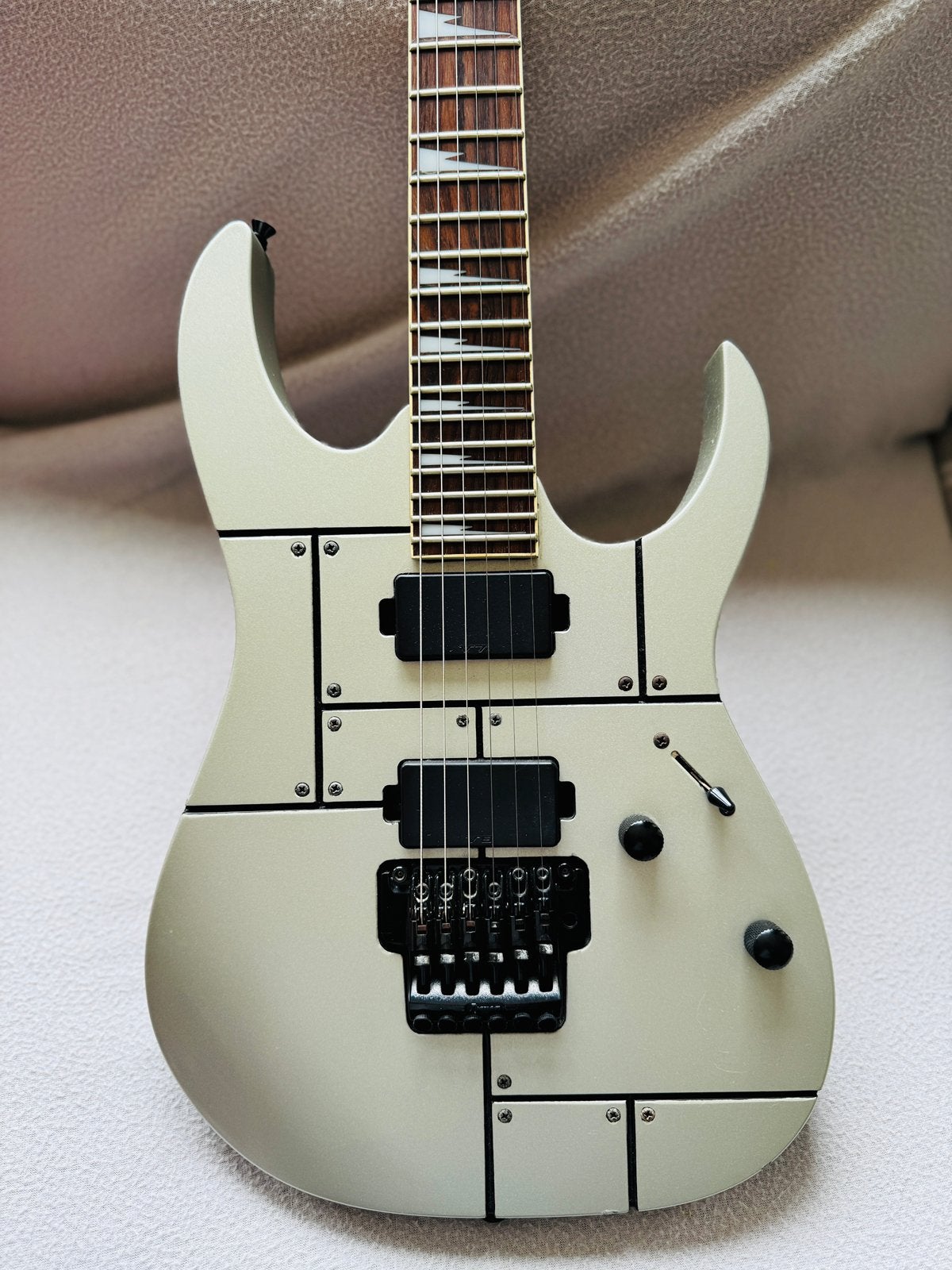 IBANEZ RG420 EG, Ophalen of Verzenden, Zo goed als nieuw, Solid body, Ibanez