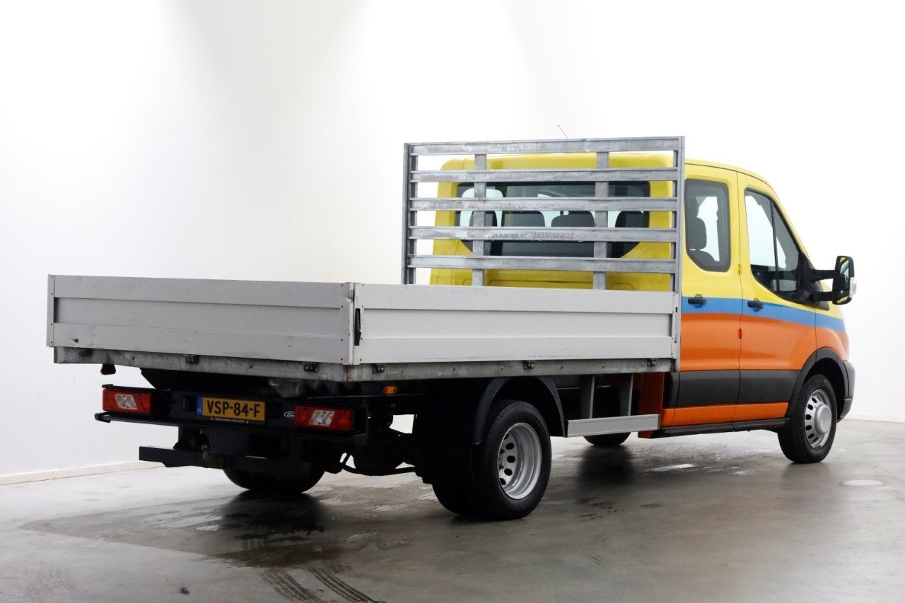 Ford Transit 350 2.0 TDCI 130pk D.C. Trend Open Laadbak Trek, Auto's, Dealer onderhouden, Achterwielaandrijving, Euro 6, 11 km/l