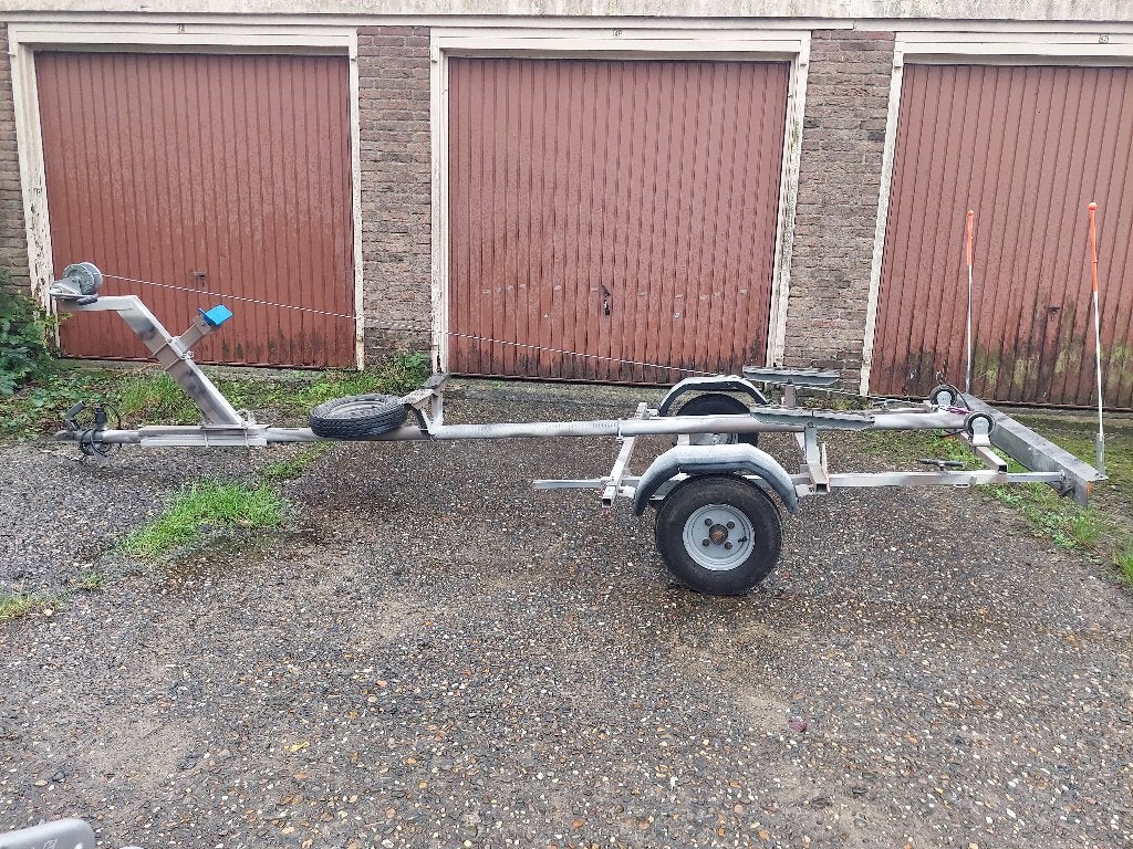 Torsie trailer, Ophalen, Gebruikt
