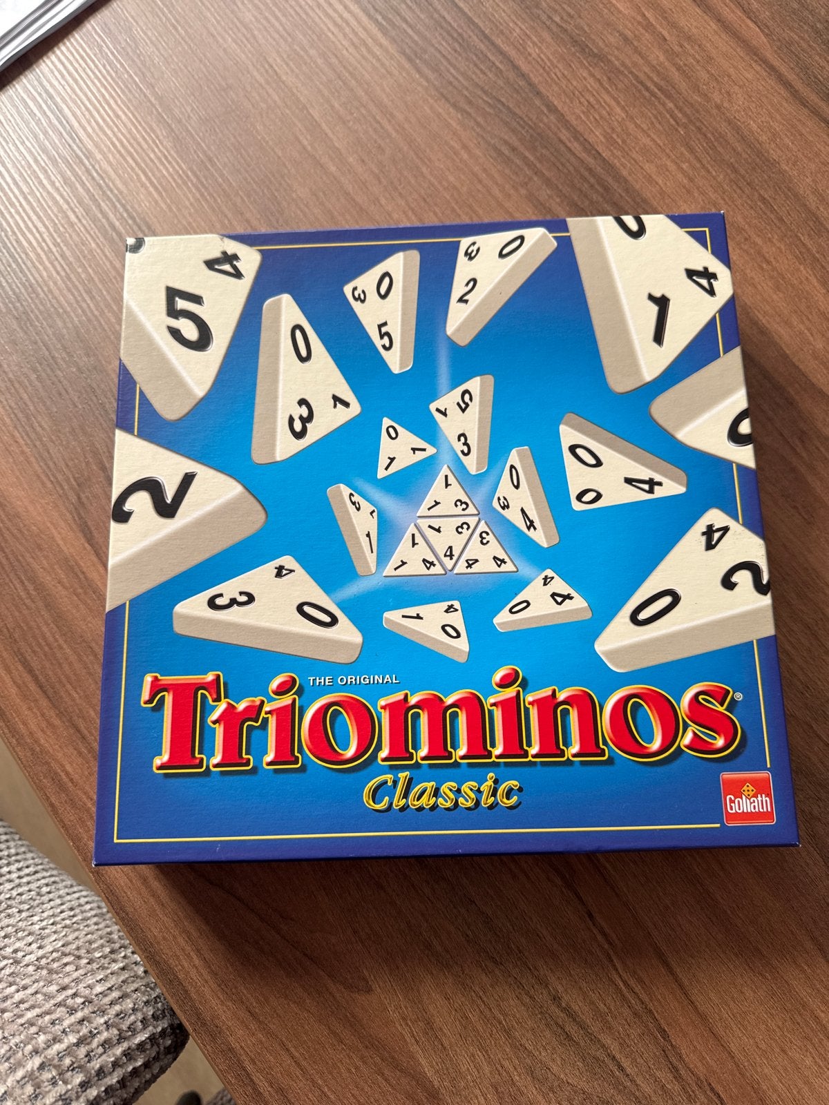 Triominos Classic, Drie of vier spelers, Ophalen of Verzenden, Zo goed als nieuw