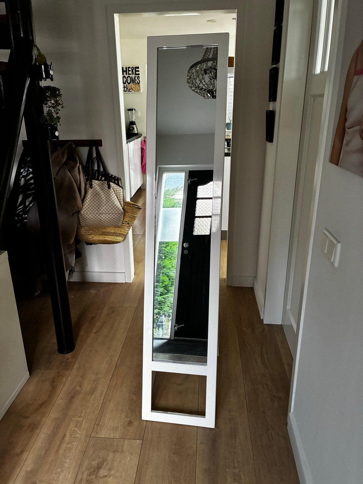 Witte passpiegel met standaard spiegel, Huis en Inrichting, Woonaccessoires | Spiegels, Ophalen, Minder dan 50 cm, Gebruikt, 150 tot 200 cm