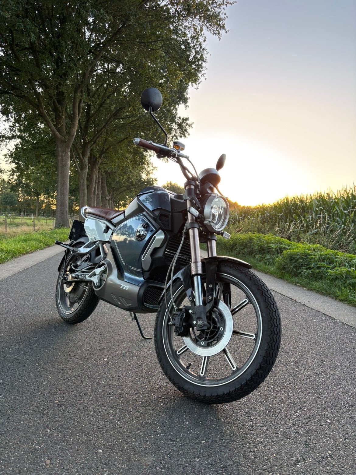 Elektrische brommer super soco tc, Ophalen, Super Soco, Maximaal 45 km/u, 0 versnellingen