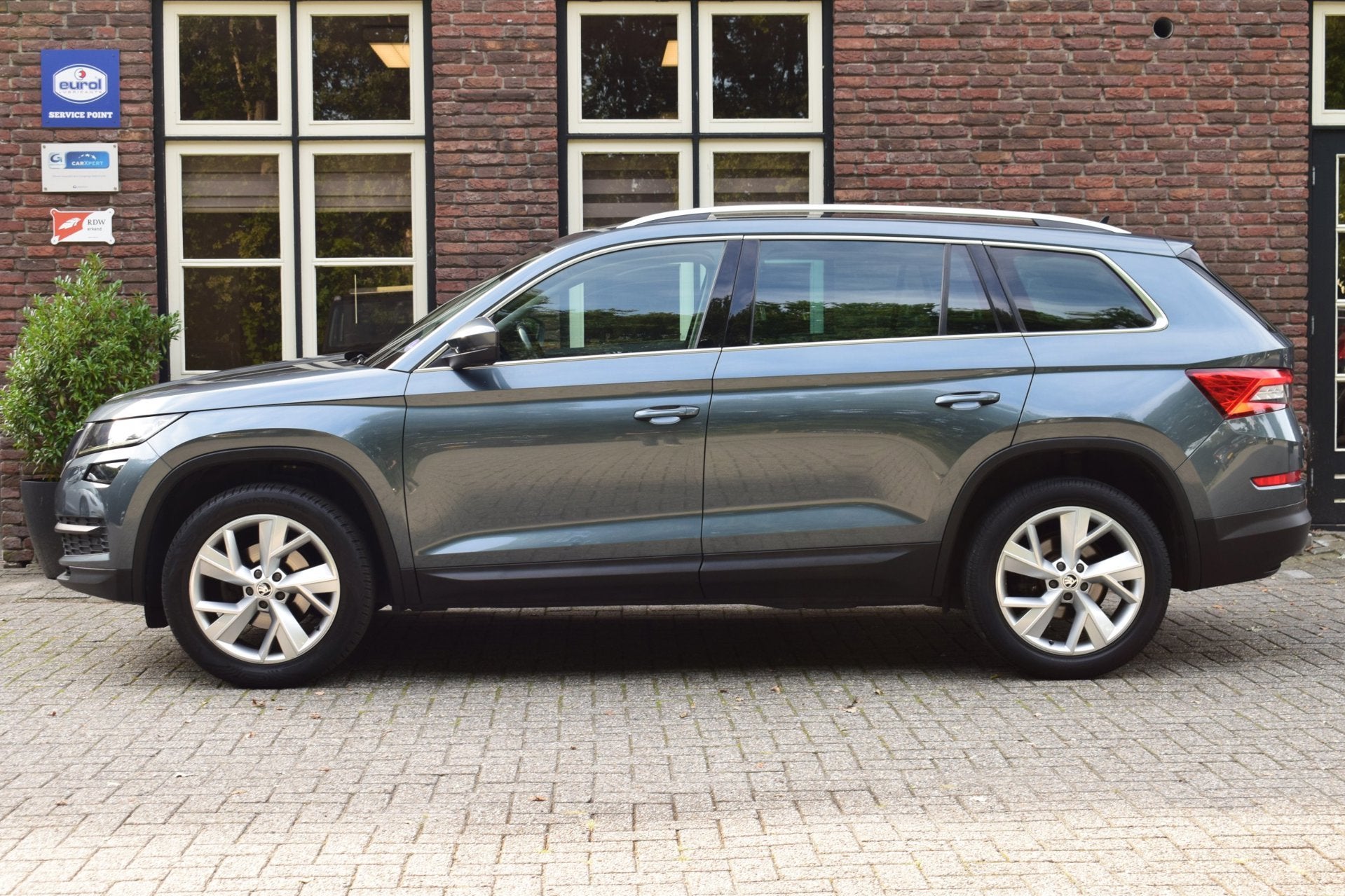 Skoda KODIAQ 1.5 TSI DSG Aut. Edition Plus Trekhaak | Camera, 4 cilinders, Bedrijf, Kodiaq, SUV of Terreinwagen