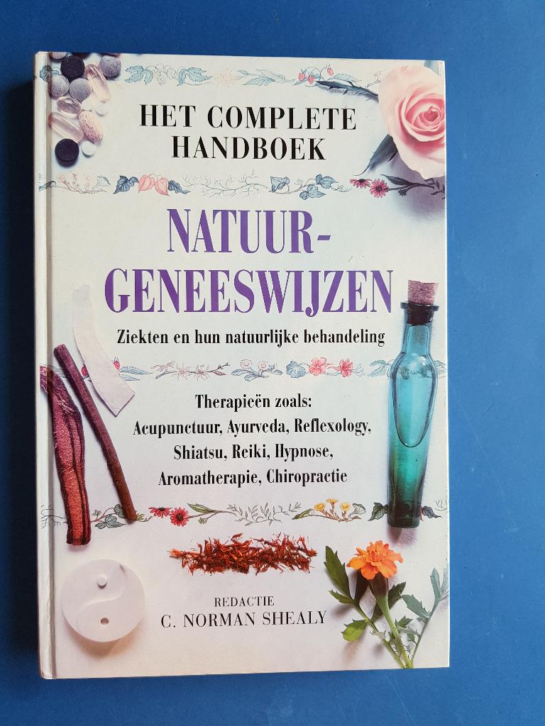 Het complete handboek natuurgeneeswijzen, Boeken, Verzenden, Zo goed als nieuw, Kruiden en Alternatief