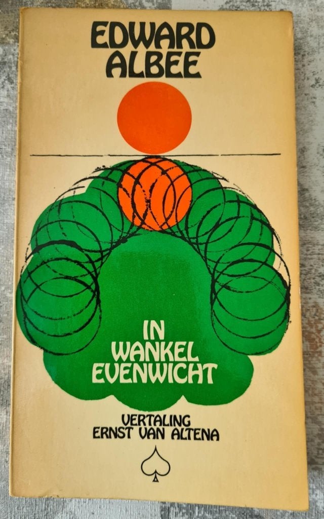 Edward Albee - In wankel evenwicht, Ophalen of Verzenden, Gelezen, Toneel