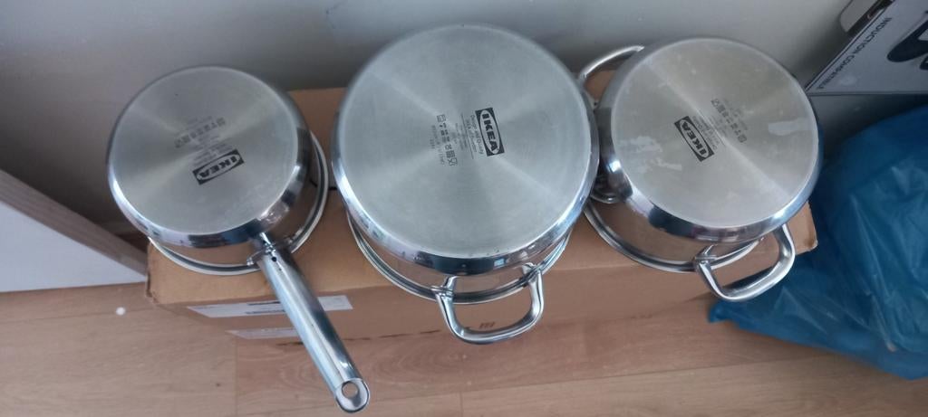 Ikea pannen set 3 delig, Ophalen of Verzenden, Gebruikt, Rvs, Pannenset