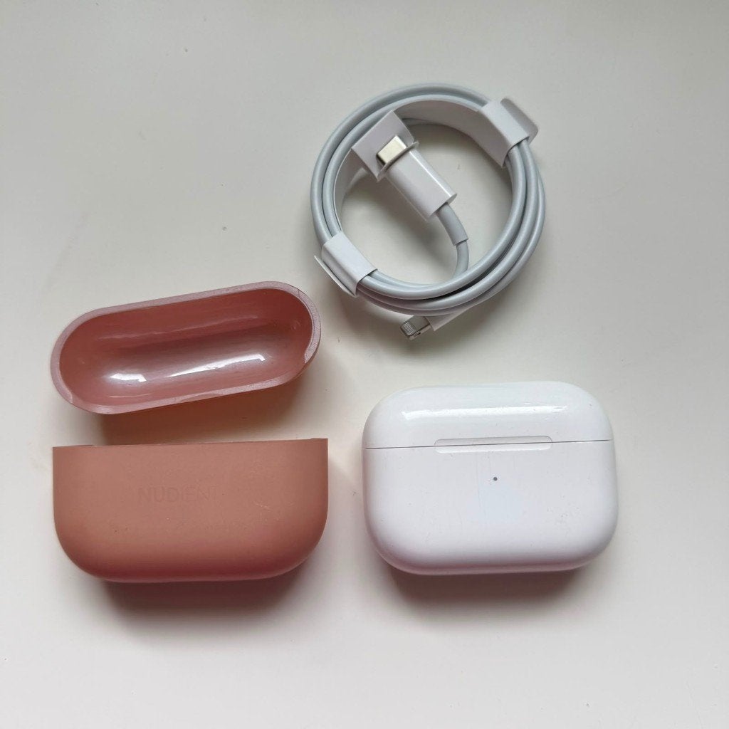 Apple AirPods Pro 1e generatie – schoon, werkend, gebruikt, Telecommunicatie, Mobiele telefoons | Oordopjes, Ophalen, Gebruikt