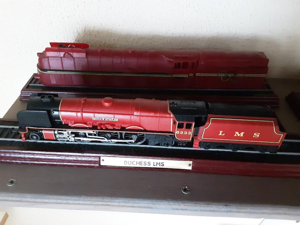 Einde hobby set van 8 stoomlocomotieven, Ophalen, Nieuw, Overige onderwerpen