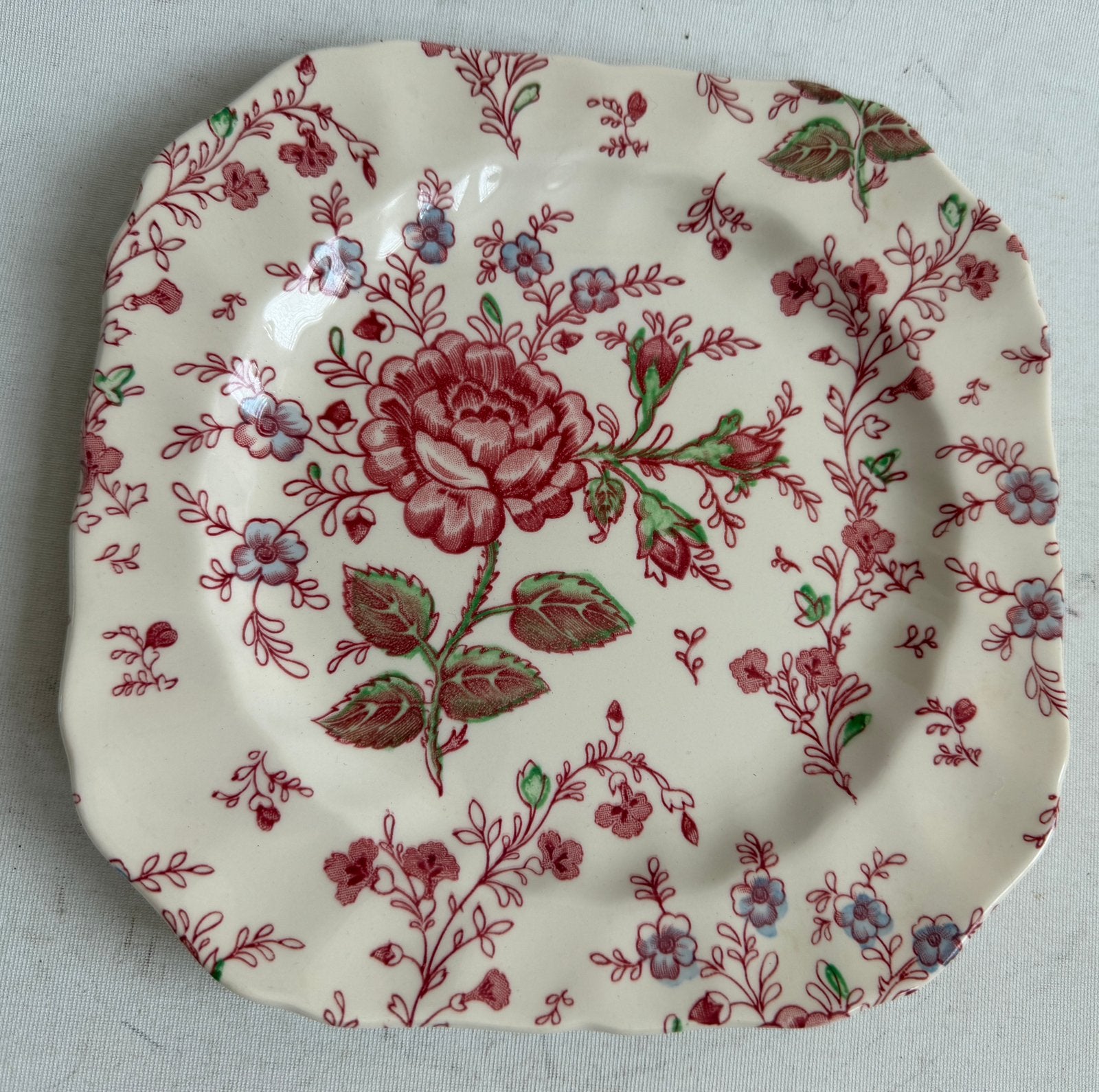 Johnson Brothers Rose Chintz  vierkant gebaksbord bord, Keramiek, Ophalen of Verzenden, Zo goed als nieuw, Bord(en)