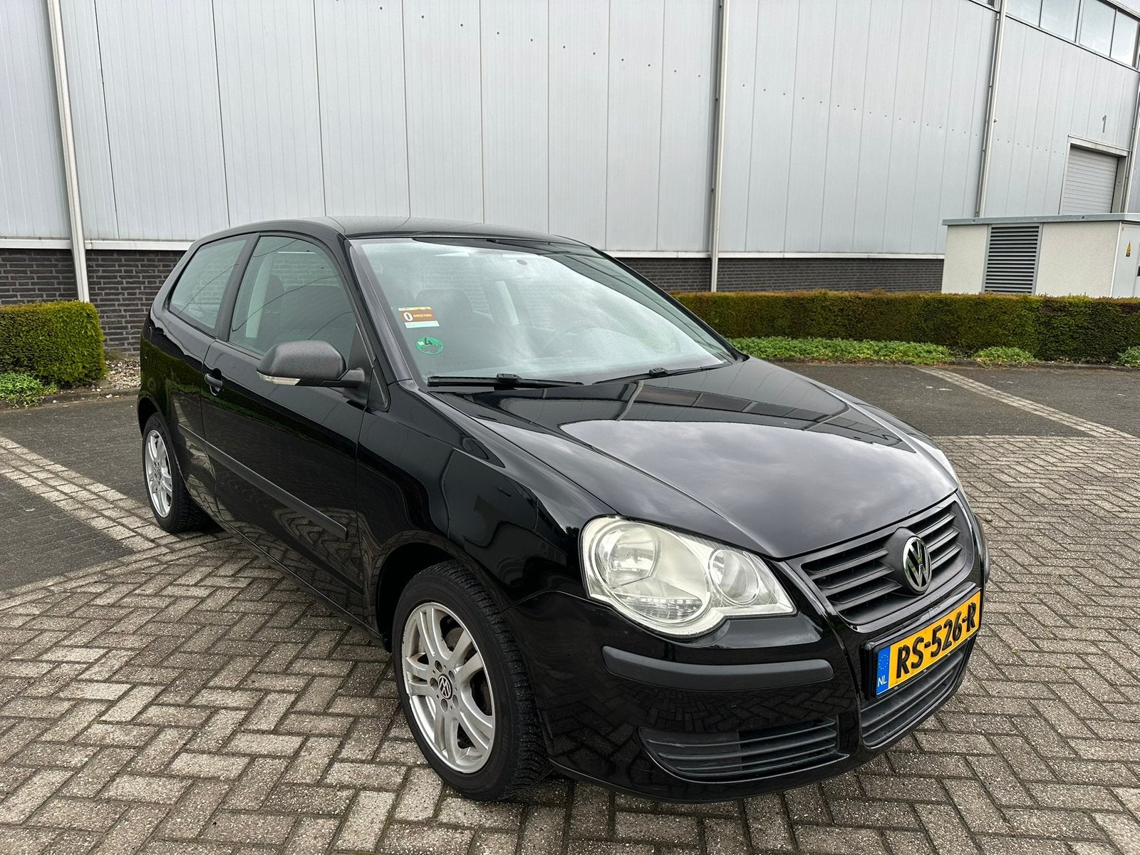 Volkswagen Polo 1.2 44KW 2008 Zwart, Voorwielaandrijving, 989 kg, 1198 cc, Zwart